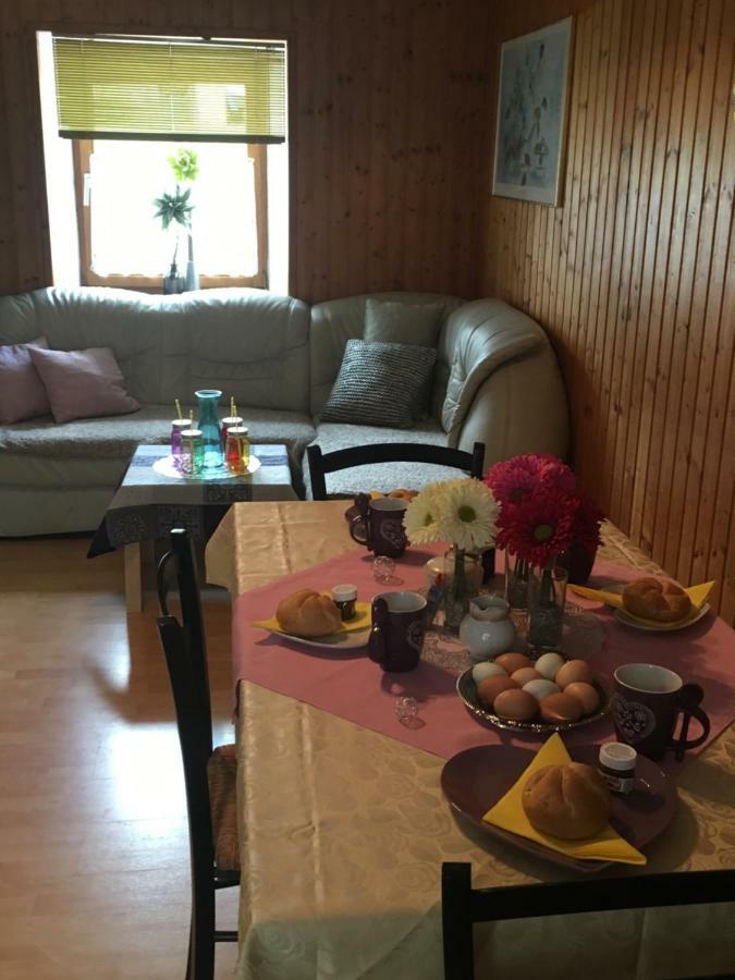 Ferienwohnung Renate アルノルトシュタイン エクステリア 写真
